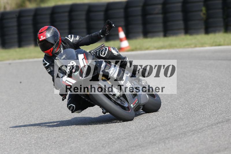 /45 10.08.2025 Plüss Moto Sport ADR/Freies Fahren/899